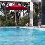California Piscine Chauffee 14x4m Moulleau Abatilles 10 Pers Vila Arcachon