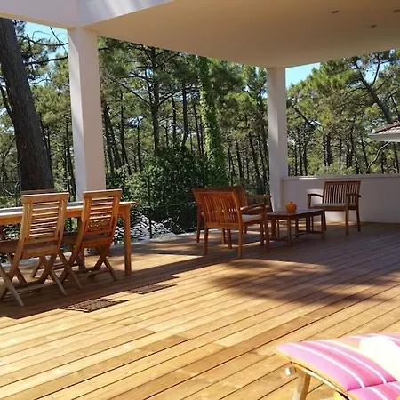 California Piscine Chauffee 14x4m Moulleau Abatilles 10 Pers Willa *